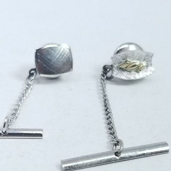 Vintage Set of 2 Silver Tone Tie Tack Pins, Swank, Square Shape, Estate - Picture 1 of 9